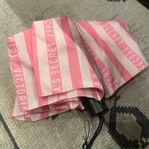 NEVER USED Victoria’s Secret Umbrella